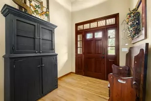 S71W12903 Tess Corners Dr, Muskego, WI 53150 - Photo 3