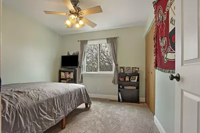 9817  64th St, Kenosha, WI 53142 - Photo 13