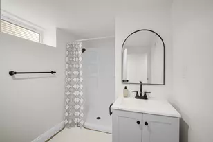 4550 S 47th St, Greenfield, WI 53220 - Photo 17