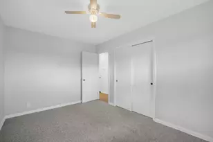 4550 S 47th St, Greenfield, WI 53220 - Photo 9