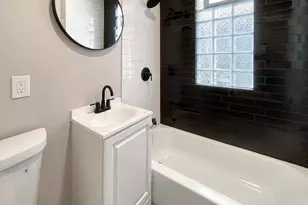 3139 N 26th St, Milwaukee, WI 53206 - Photo 9