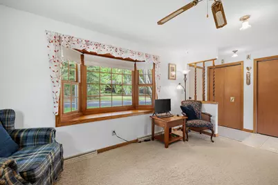 815  Jackson Dr, Cleveland, WI 53015 - Photo 9
