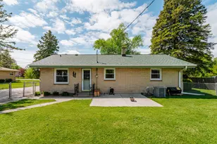 3222 Yorktown St, Racine, WI 53404 - Photo 31