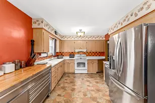 3222 Yorktown St, Racine, WI 53404 - Photo 13