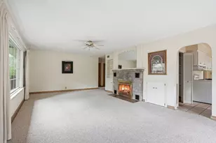 14250 Ivy Ln, Brookfield, WI 53005 - Photo 15