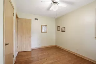14250 Ivy Ln, Brookfield, WI 53005 - Photo 33