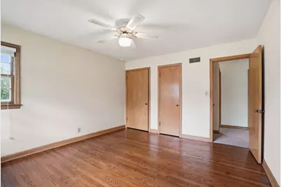 14250  Ivy Ln, Brookfield, WI 53005 - Photo 25
