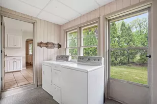 14250 Ivy Ln, Brookfield, WI 53005 - Photo 37