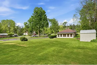 14250  Ivy Ln, Brookfield, WI 53005 - Photo 9