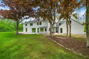 10525 N Fairway Ln, Mequon, WI 53092 - Photo 91