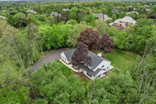 10525 N Fairway Ln, Mequon, WI 53092 - Photo 81