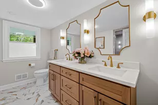 10525 N Fairway Ln, Mequon, WI 53092 - Photo 31