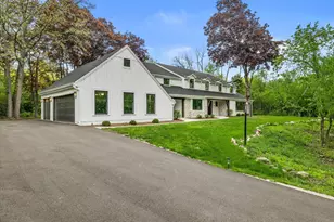 10525 N Fairway Ln, Mequon, WI 53092 - Photo 85