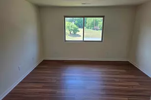 1011 S 2nd St, Delavan, WI 53115 - Photo 13