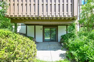 971 S Imperial Dr, Hartland, WI 53029 - Photo 31