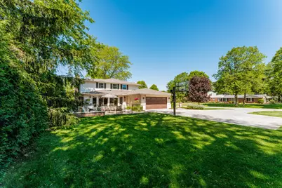 13455  Marquette Ave, Elm Grove, WI 53122 - Photo 45