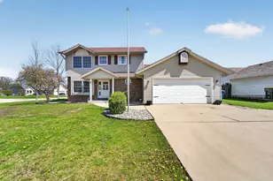 10550 S Peggy Dr, Oak Creek, WI 53154 - Photo 1