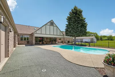 7604  Treeview Dr, Racine, WI 53108 - Photo 53