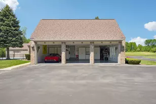 7604 Treeview Dr, Racine, WI 53108 - Photo 51