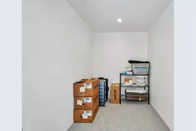 7604  Treeview Dr, Racine, WI 53108 - Photo 39