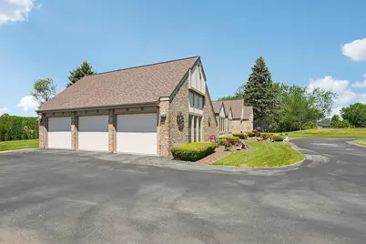 7604  Treeview Dr, Racine, WI 53108 - Photo 49