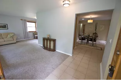 1705  Chapman Dr, Waukesha, WI 53189 - Photo 3