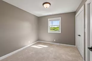 N20W28282 Oakton Rd, Delafield, WI 53072 - Photo 29