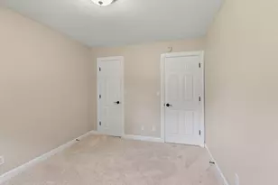 N20W28282 Oakton Rd, Delafield, WI 53072 - Photo 37