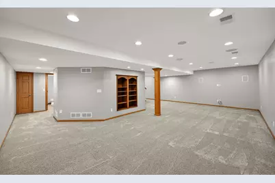 W231N7953  Martin Ct, Sussex, WI 53089 - Photo 31