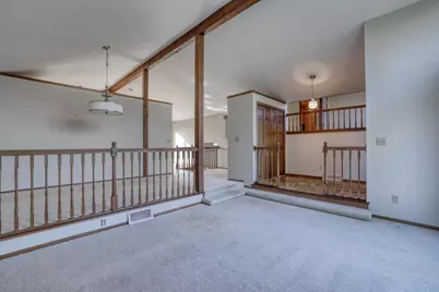 1545  Constitution Dr, Brookfield, WI 53045 - Photo 7