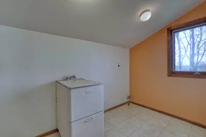 1545  Constitution Dr, Brookfield, WI 53045 - Photo 15