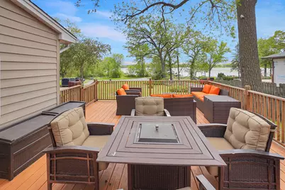 528  Wahl Ave, Mukwonago, WI 53149 - Photo 3