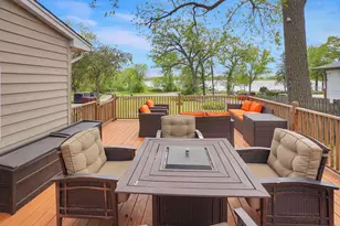 528 Wahl Ave, Mukwonago, WI 53149 - Photo 3