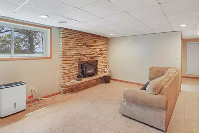 528  Wahl Ave, Mukwonago, WI 53149 - Photo 17