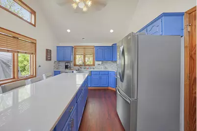 528  Wahl Ave, Mukwonago, WI 53149 - Photo 5