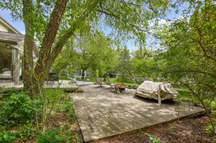 906 Scenic Heights Dr, Delafield, WI 53018 - Photo 29