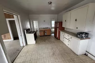 1729 S 12th St, Sheboygan, WI 53081 - Photo 33