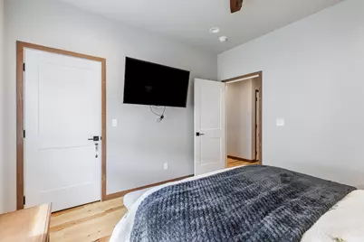 3827  Sunnyside Dr W -, La Crosse, WI 54601 - Photo 11