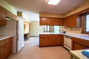 615 Tenny Ave, Waukesha, WI 53186 - Photo 7