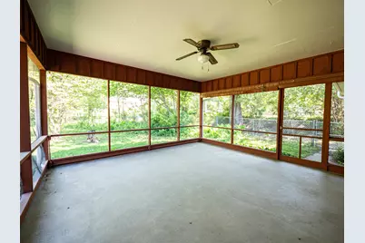 615  Tenny Ave, Waukesha, WI 53186 - Photo 5