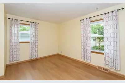 3725 S Marcy St, Milwaukee, WI 53220 - Photo 21
