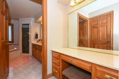 15800  Brook Ln, Brookfield, WI 53005 - Photo 23