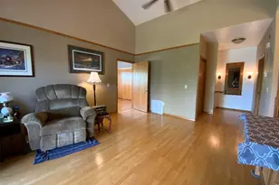 1807 Ridgeway Dr, De Pere, WI 54115 - Photo 5