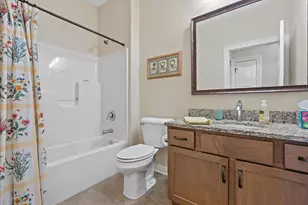 17955 Ashlea Dr, Brookfield, WI 53045 - Photo 19