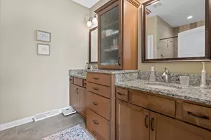 17955 Ashlea Dr, Brookfield, WI 53045 - Photo 11