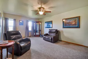 5450 Beechnut Dr, Wayne, WI 53040 - Photo 5