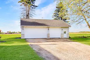 5450 Beechnut Dr, Wayne, WI 53040 - Photo 15