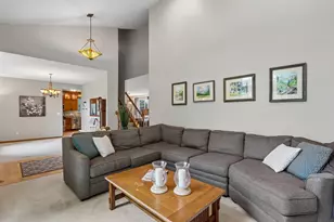 3622 Applewood Dr, Waukesha, WI 53189 - Photo 5