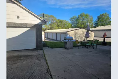 2409 N Rapids Rd, Manitowoc, WI 54220 - Photo 21