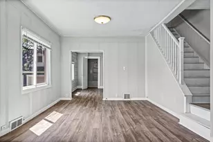313 8th Ave, Onalaska, WI 54650 - Photo 5